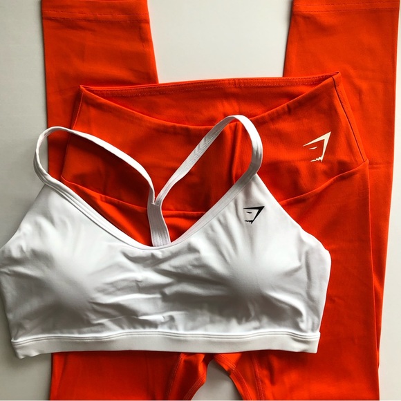 Gymshark Pants - Gymshark L/XL Training Leggings & Training V Neck Sports Bra Set